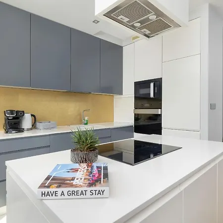 Appartement Excellent With Parking & Balcony By Renters *