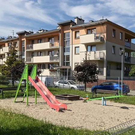 Excellent With Parking & Balcony By Renters Appartement *